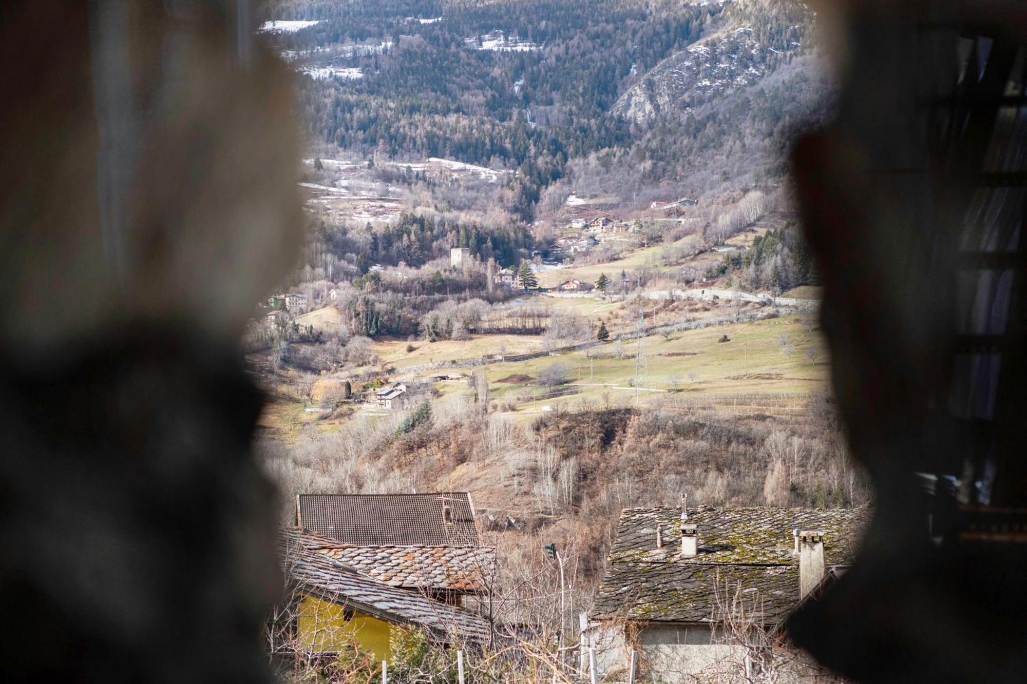 Mini House Valle D'Aosta Roisan Bagian luar foto