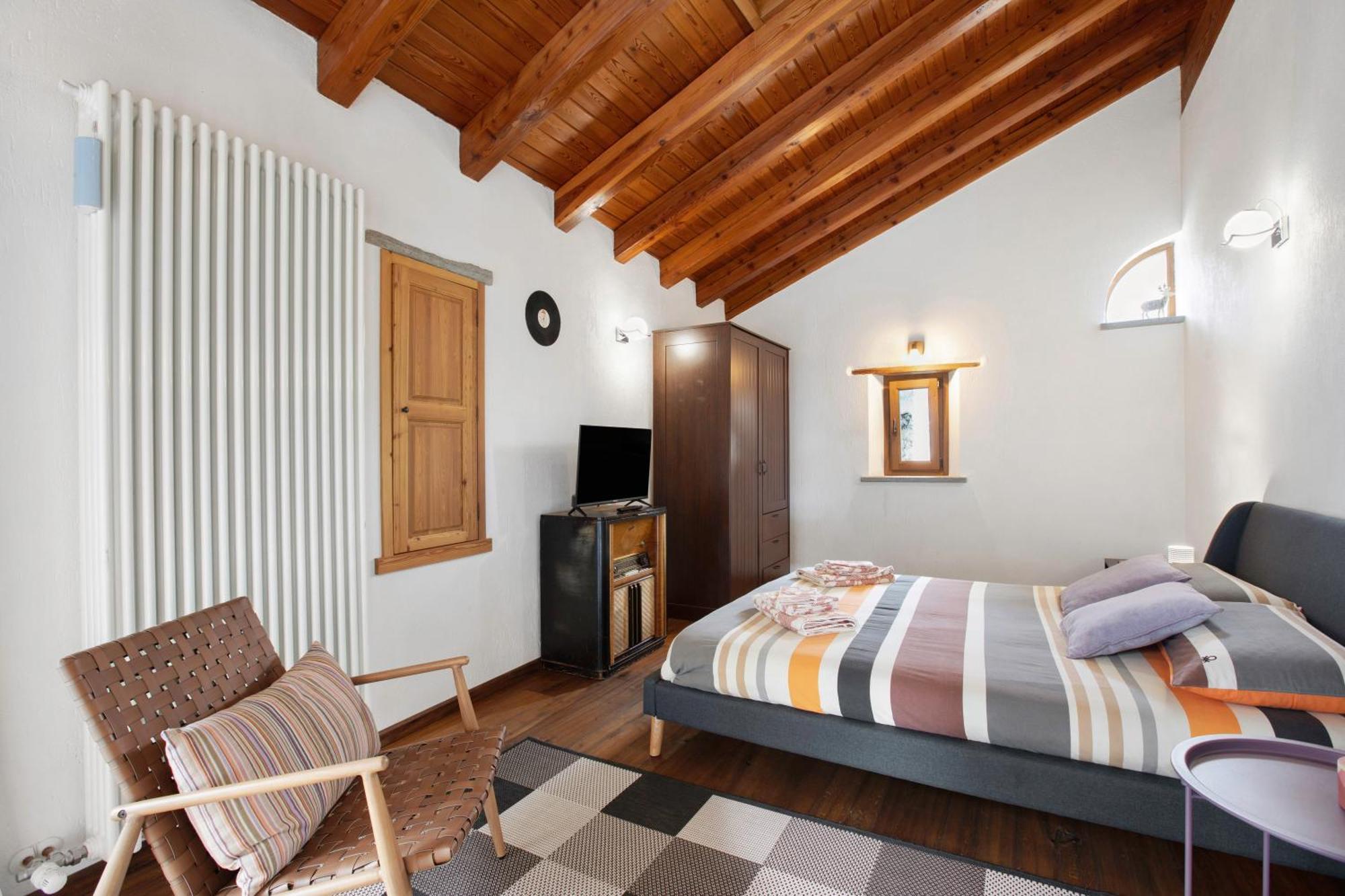Mini House Valle D'Aosta Roisan Bagian luar foto
